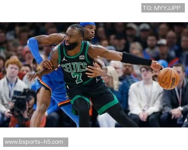 杰伦布朗称赞SGA实力超群但对其造犯规方式表示不满